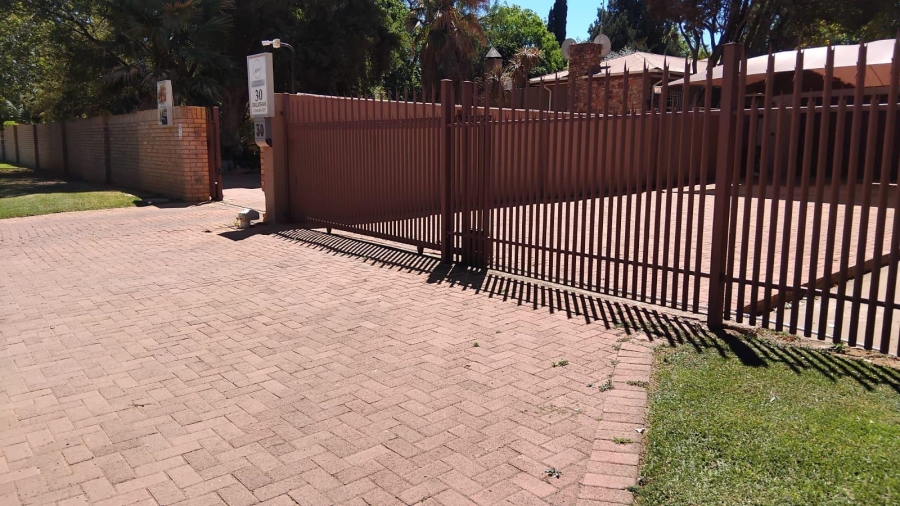 4 Bedroom Property for Sale in Irene Park North West